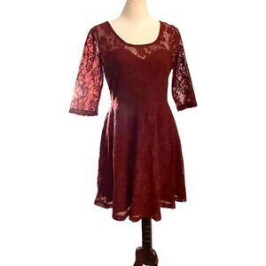 Sweetheart red lace dress L
